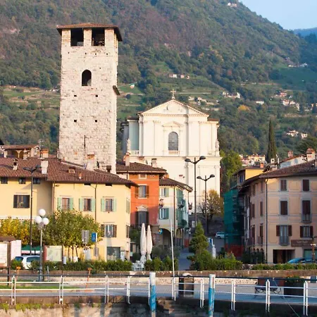 شقة D'iseo - Ampio In Centro Storico